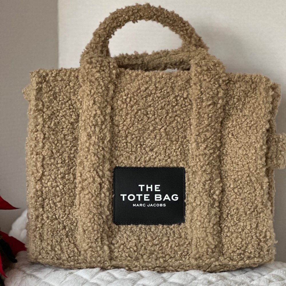 Marc Jacobs Beige Sherpa Tote